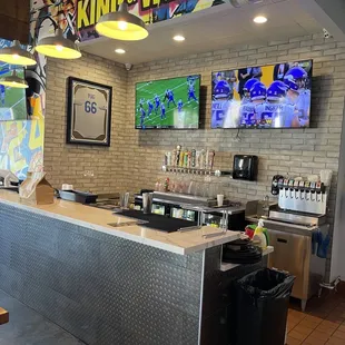 sushi and sashimi, interior