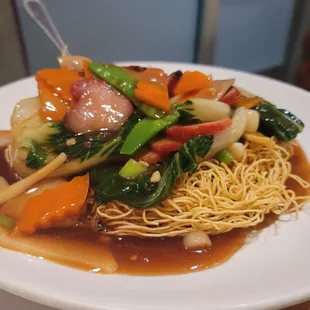 House special pan fried noodle