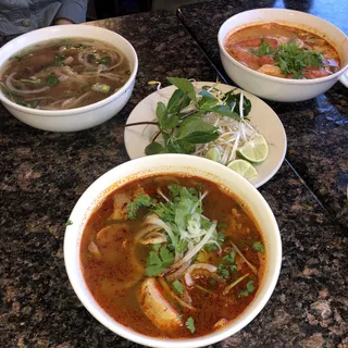 77. Vermicelli Tom Yum Soup