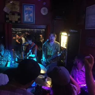 It&apos;s the 70&apos;s and Light Rock Express is in the house.