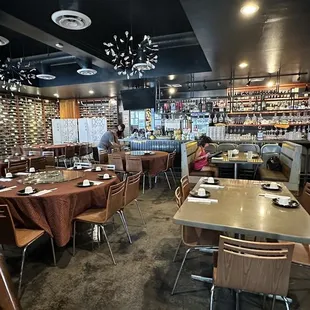 Entrance view from Kapiolani door entrance