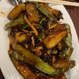 Stir-Fried Eggplant with Shredded Pork