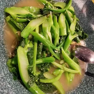 Choy Sum in Salted Broth