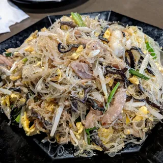 Home Style Fried Rice Noodle