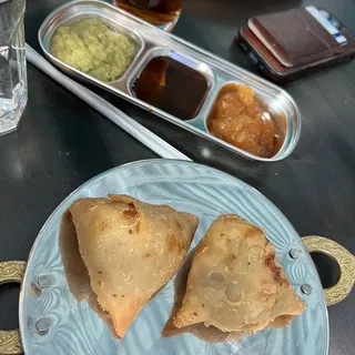 Vegetable Samosa