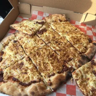 Soujouk Egg &amp; Cheese Manaeesh