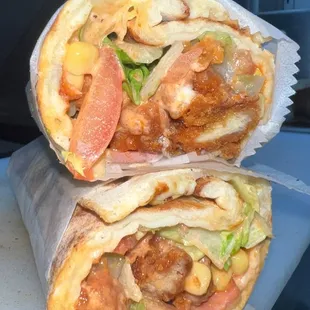 Buffalo crispy chicken manouwich