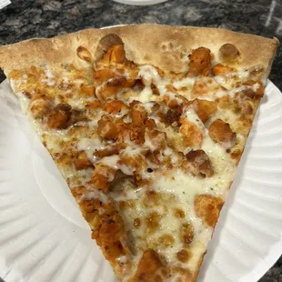 Food: Buffalo Chicken Pizza