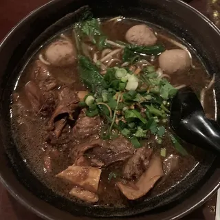 Guay Tiew Look Chin Nuer