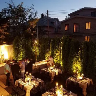 the outdoor dining area