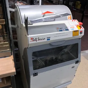 A self service bread slicer