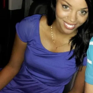 Amber S.