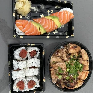 Chicken Bowl, WASHINGTON ROLL &amp; SPICY TUNA ROLL