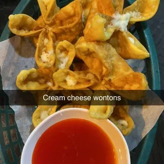 6 Cream Cheese Wontons