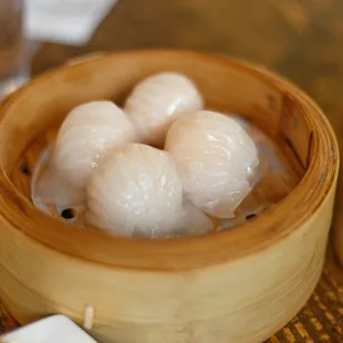 King Wah shrimp dumpling