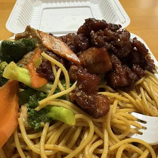 BBQ chicken, Broccoli Beef, Chicken Lo Mein