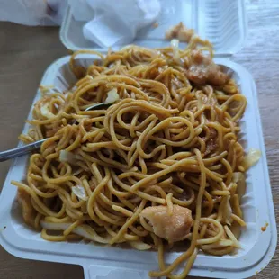 Chicken lo mein