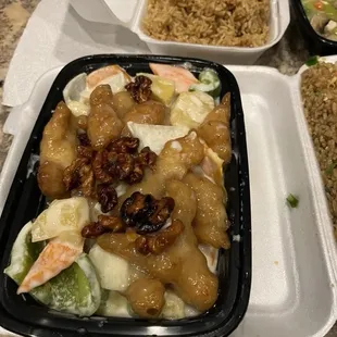 Golden Walnut Chicken