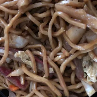 37. Roast Pork Lo Mein