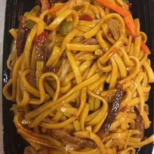 roasted pork lomein