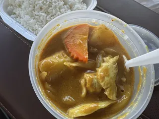 Thai Hutch Bistro