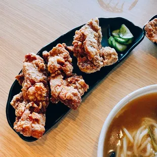 Fried chicken leg / $7.75