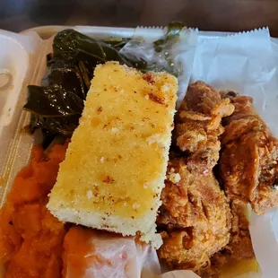 Fried chicken, greens and yams, so good