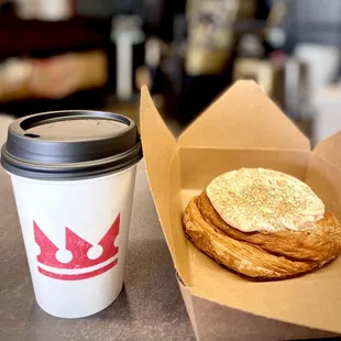 Pour over (Guatemala) &amp; &quot;cinnamon roll&quot; (kinda cheating that it&apos;s a croissant w/ cream cheese frosting but still mighty tasty :p)