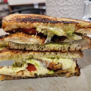 Chicken Pesto Sandwich