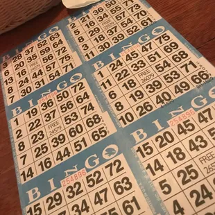 a table with a lottoons on it