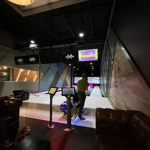 Kingpin Lanes