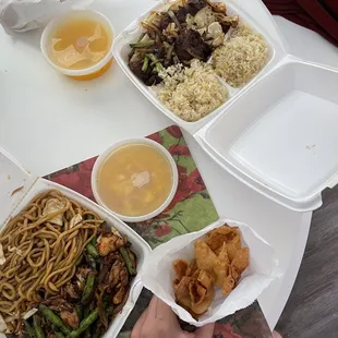 Sauteed Chicken Green Bean Mongolian Beef