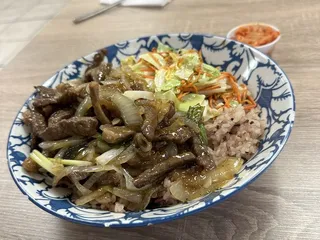Mama’s Noodle Bar