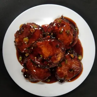 food, chicken wings and fried chicken