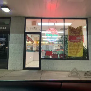 Entrance to pick up area