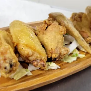 Best wings in white bear lake.