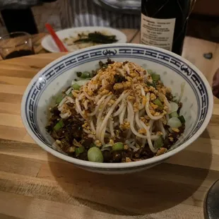 Dan Dan Mian