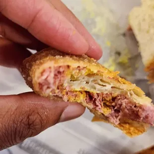 Corned beef egg roll