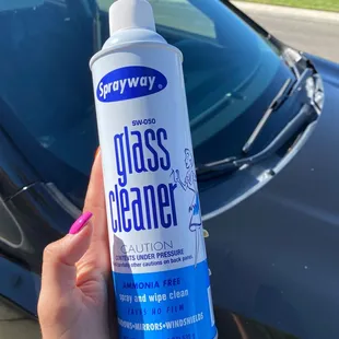 Glass cleaner