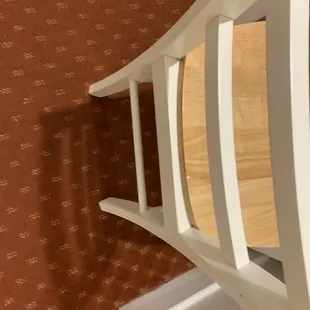 Chip on table chairs