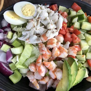 Louie Salad with jumbo shrimp and crab