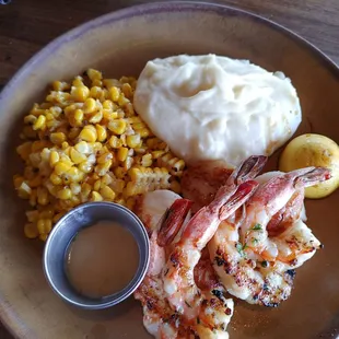 Shrimp and scallops, garlic mash, corn.