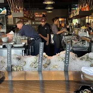 Oyster Bar - looks like so much fun!