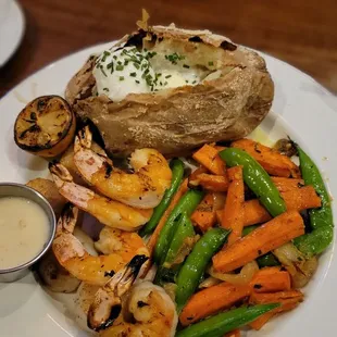 Wild Mexican Jumbo White Shrimp (8)