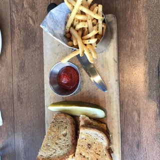 "World Class" Tuna Melt