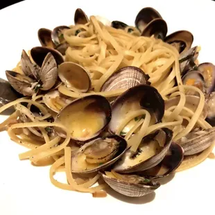 Farmed Manila Clam Linguine