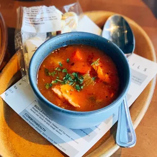 King&apos;s Spicy Seafood Chowder