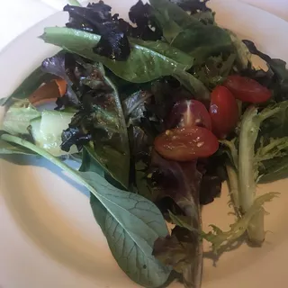 Fresh Mixed Greens