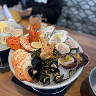 food, oysters and mussels, mussels, oysters, shellfish