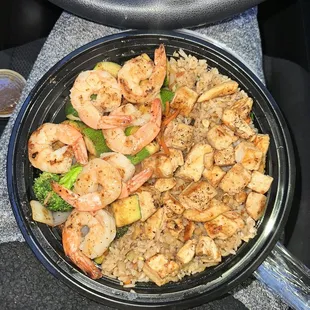 Queens MeL. Chicken &amp; shrimp. LOVE IT
